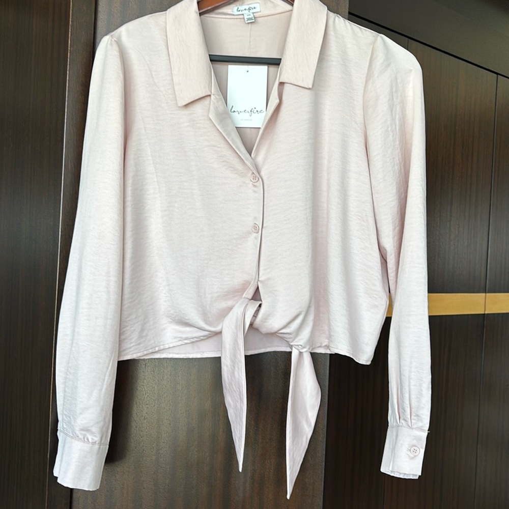 New love fire blouse in pastel pink, size junior Large